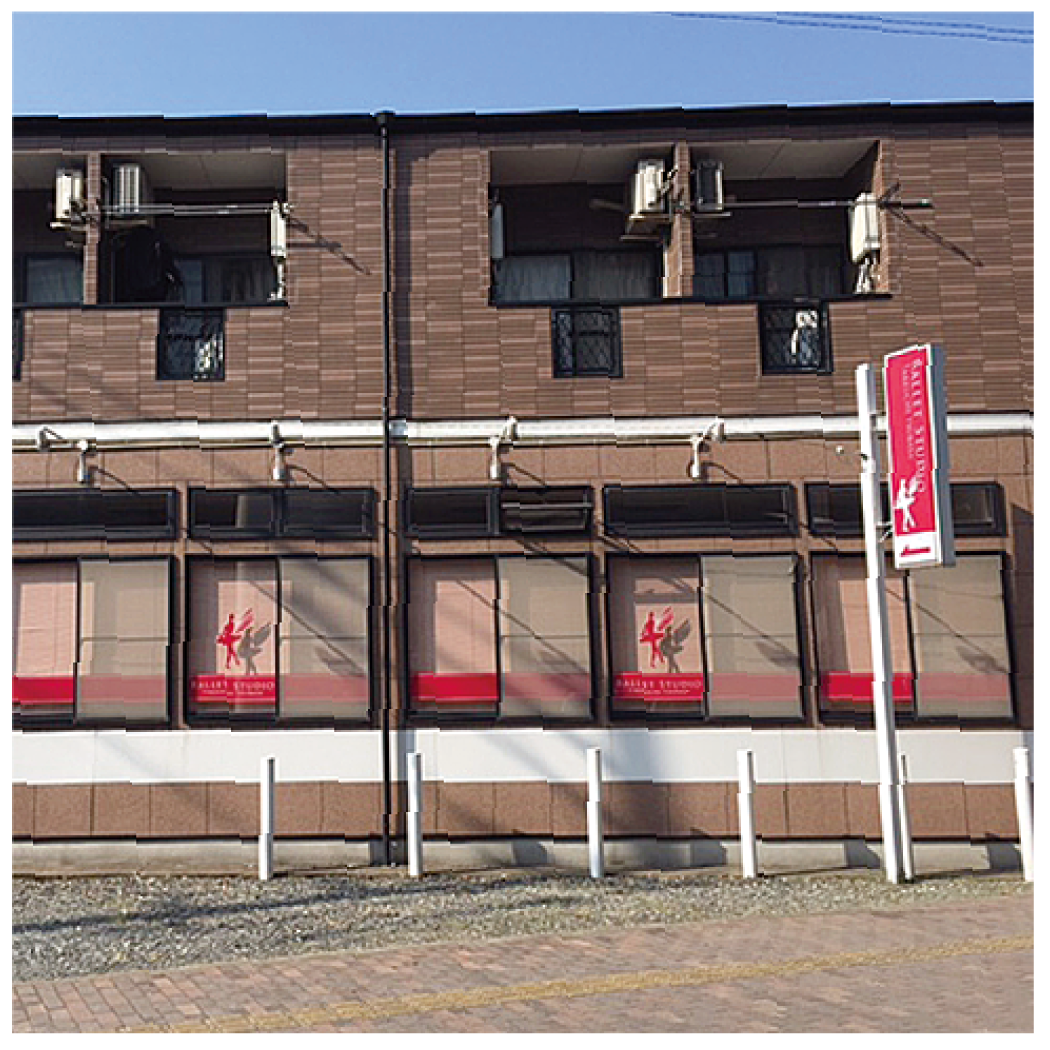 福岡市西区姪浜のバレエ教室「竹内翼バレエスタジオ」の駐車場の写真